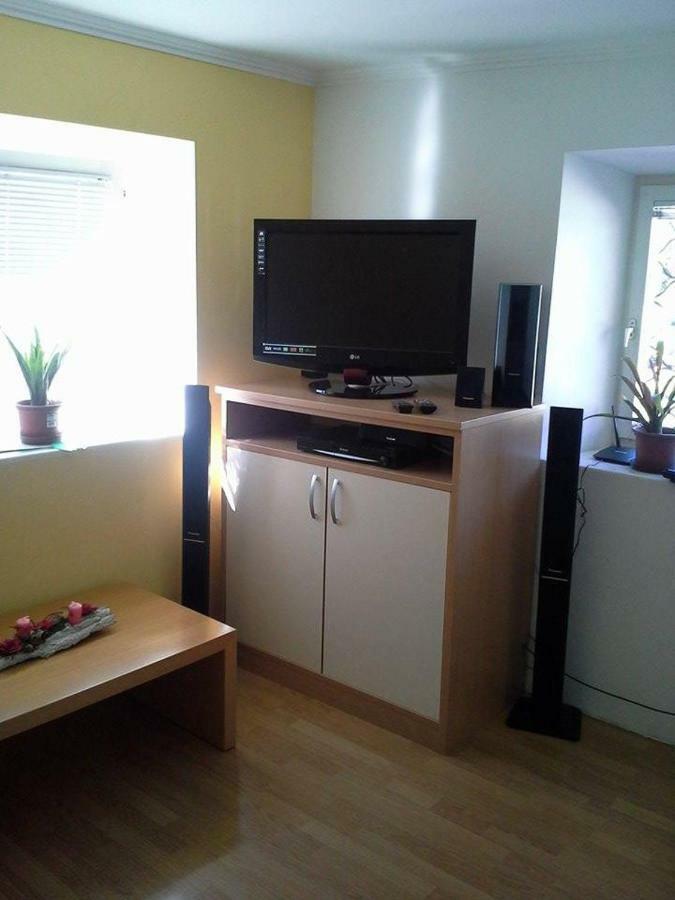 Apartma Pr' Vok 勒什 外观 照片